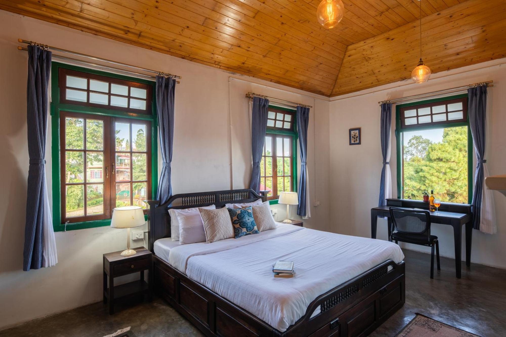 Niharika, The Old Place Kalimpong Exterior photo