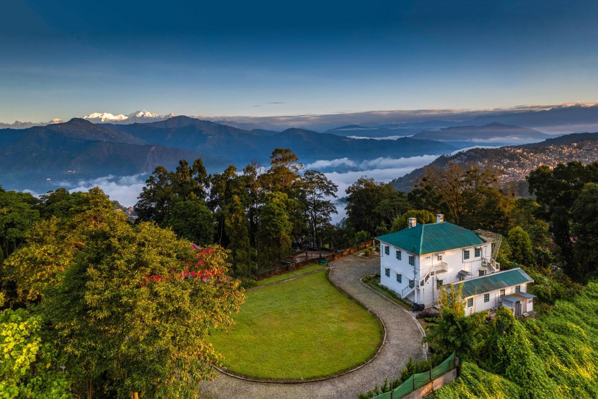 Niharika, The Old Place Kalimpong Exterior photo